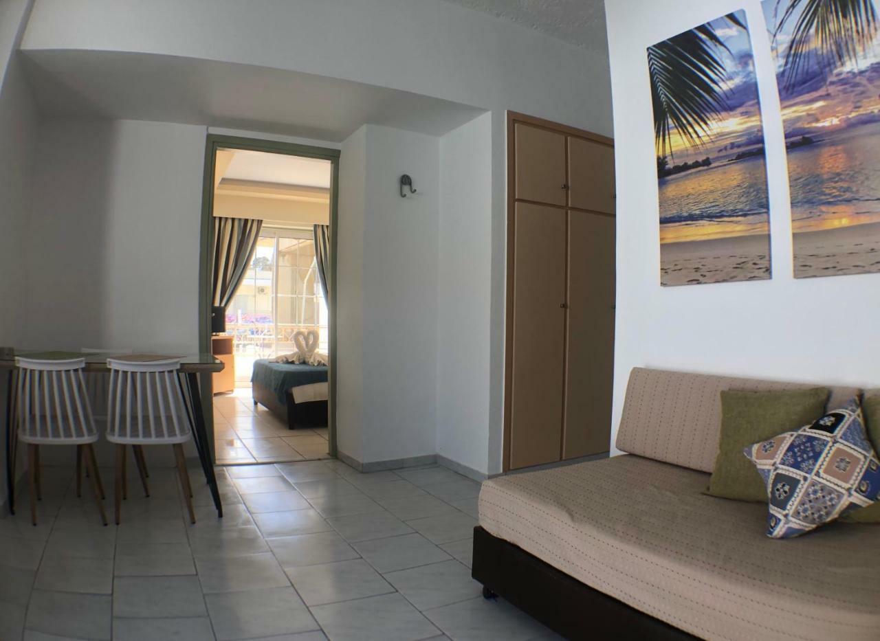 Oleander Apartment Platanes  Exterior photo